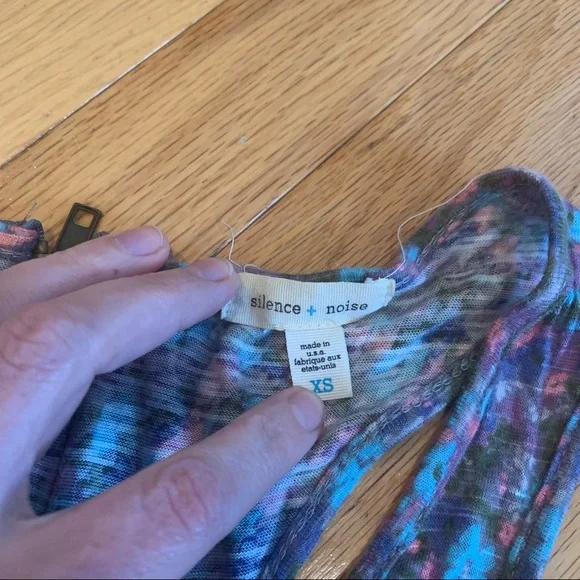 Silence + Noise (UO) Floral Racerback Tank size XS - Picture 2 of 6